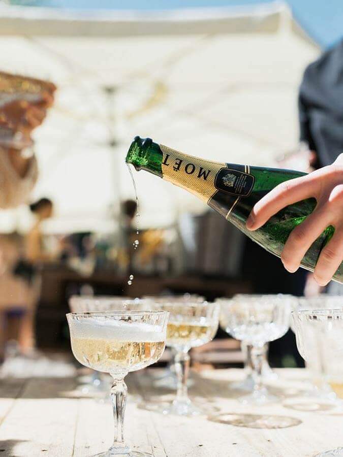 Champagne fest sommer seminar og konference Champagne fest sommer seminar og konference