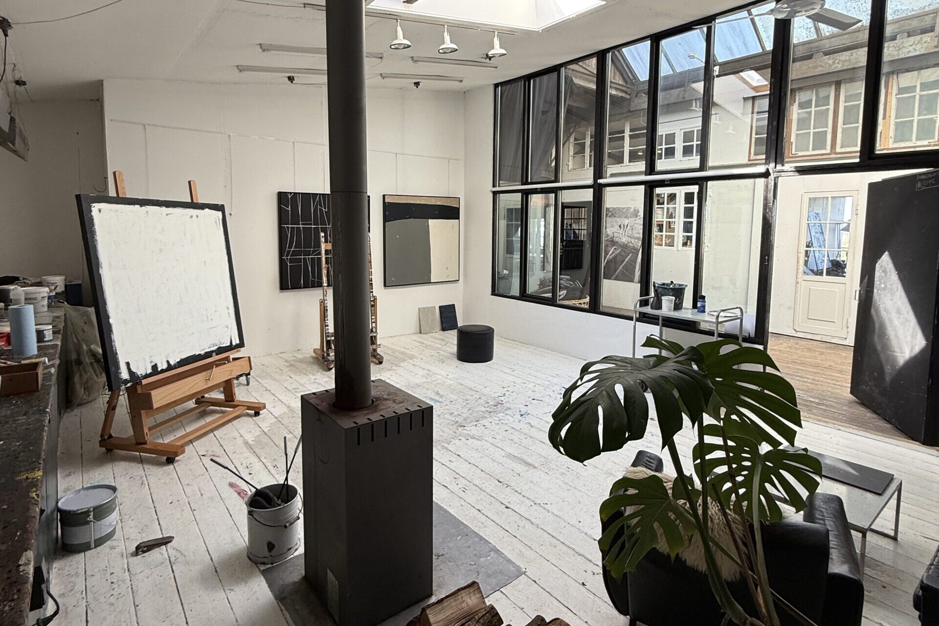 IMG_4785 studio10 room